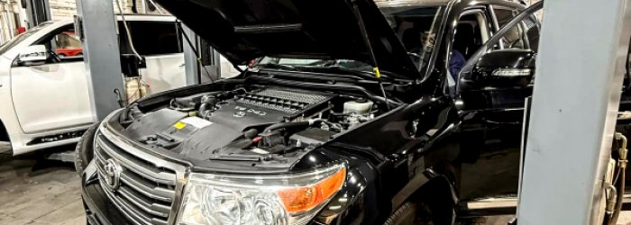 Toyota Land Cruiser 2015 года (4.5 л дизель, двигатель 1VD-FTV) - замена корпуса топливного фильтра